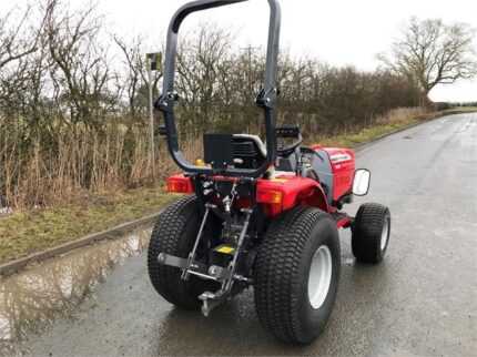 TRACTEUR AGRICOLE John Deere 4520 2010