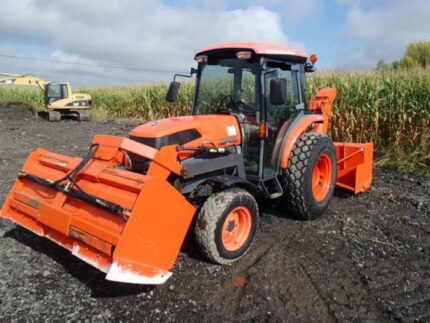 TRACTEUR AGRICOLE 4×4 Kubota L4740 2007